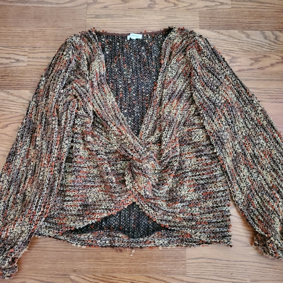 Women's Sweater - Picture 1 of 1